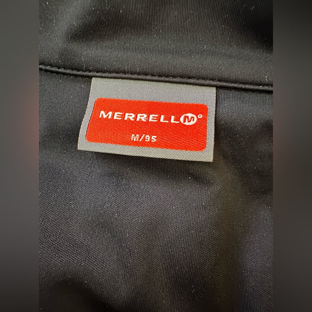 Merrell Black Performance Jacket Size Medium - image 3